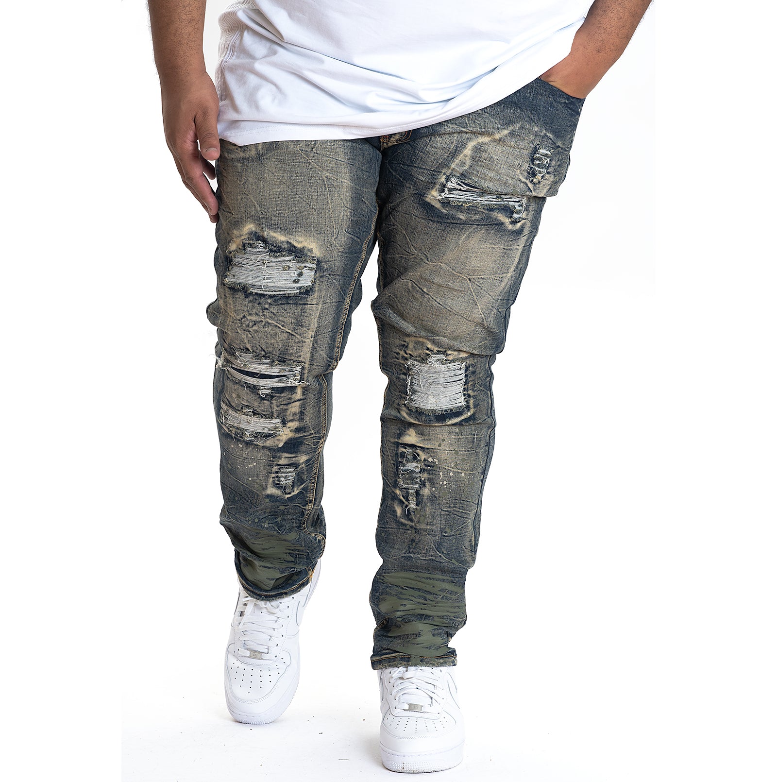 M1725 Shredded Denim Jeans with Paint Splashes - Vintage