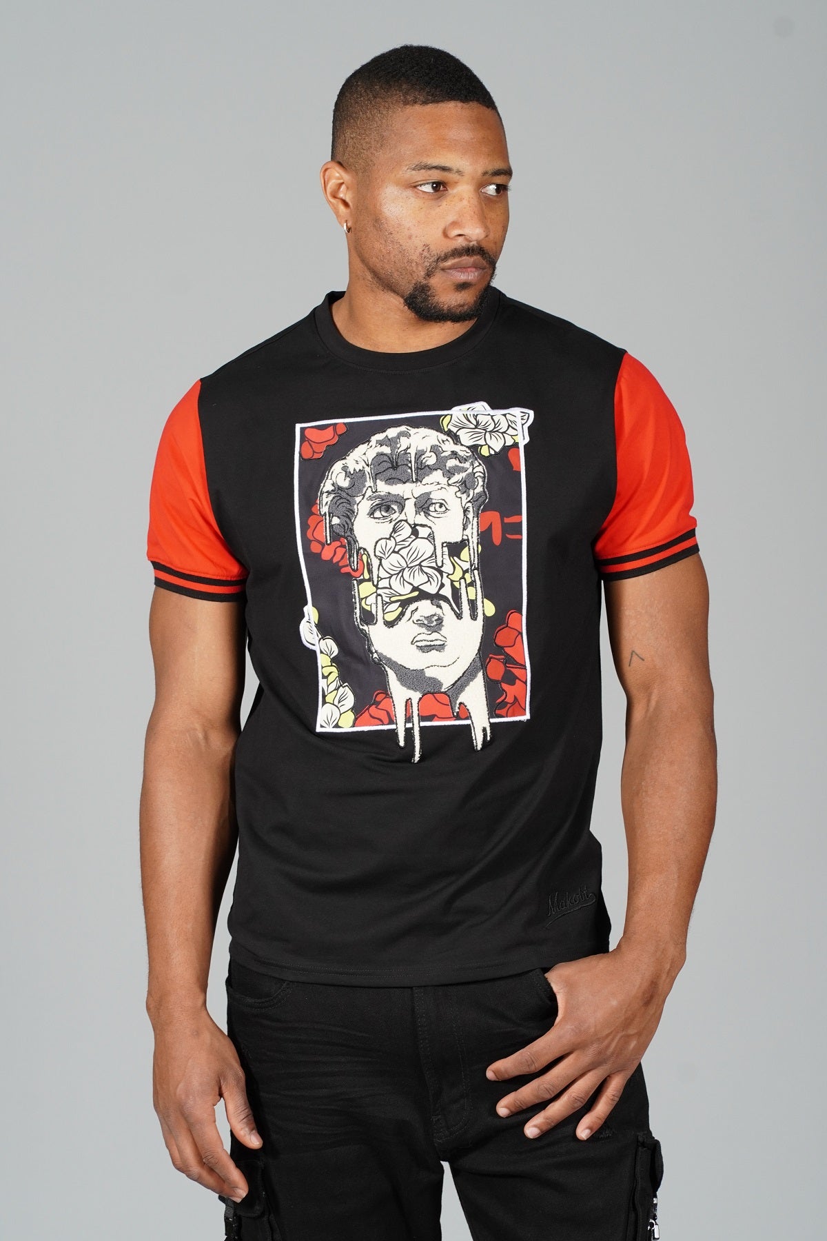 M267 David Tee - Black/Red